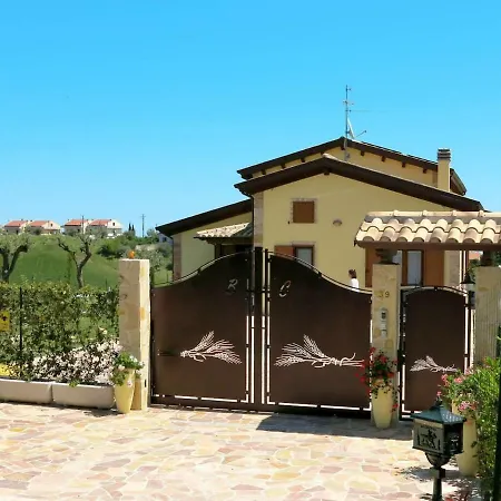 Vakantiehuis Reve D Or Madonna Della Pace